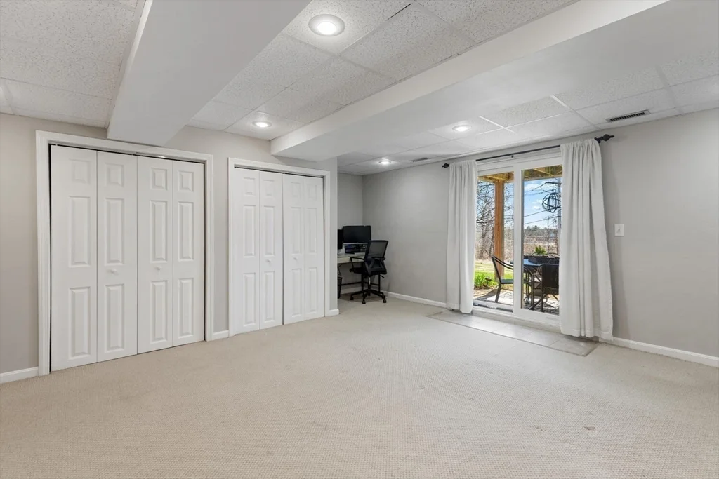 320 Newbury St, Danvers