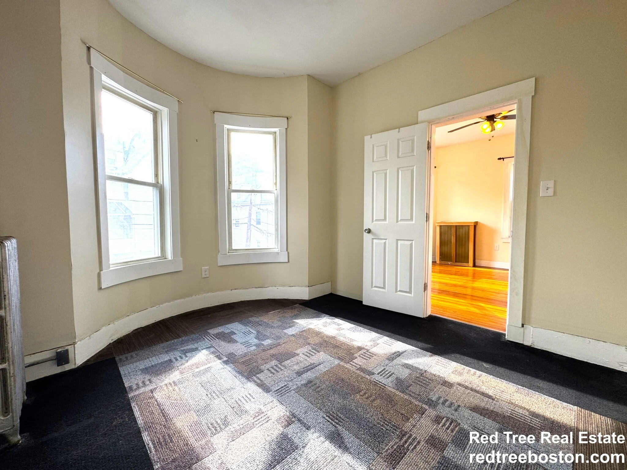24 Weld Hill St, Jamaica Plain