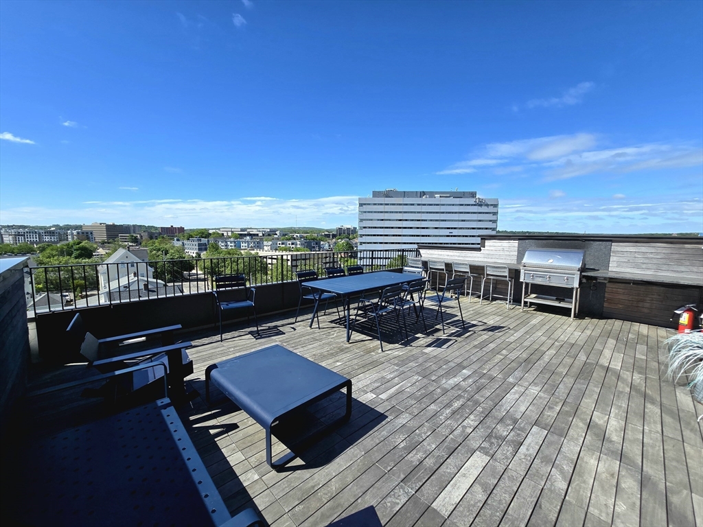 57 Quincy Shore Dr, Quincy