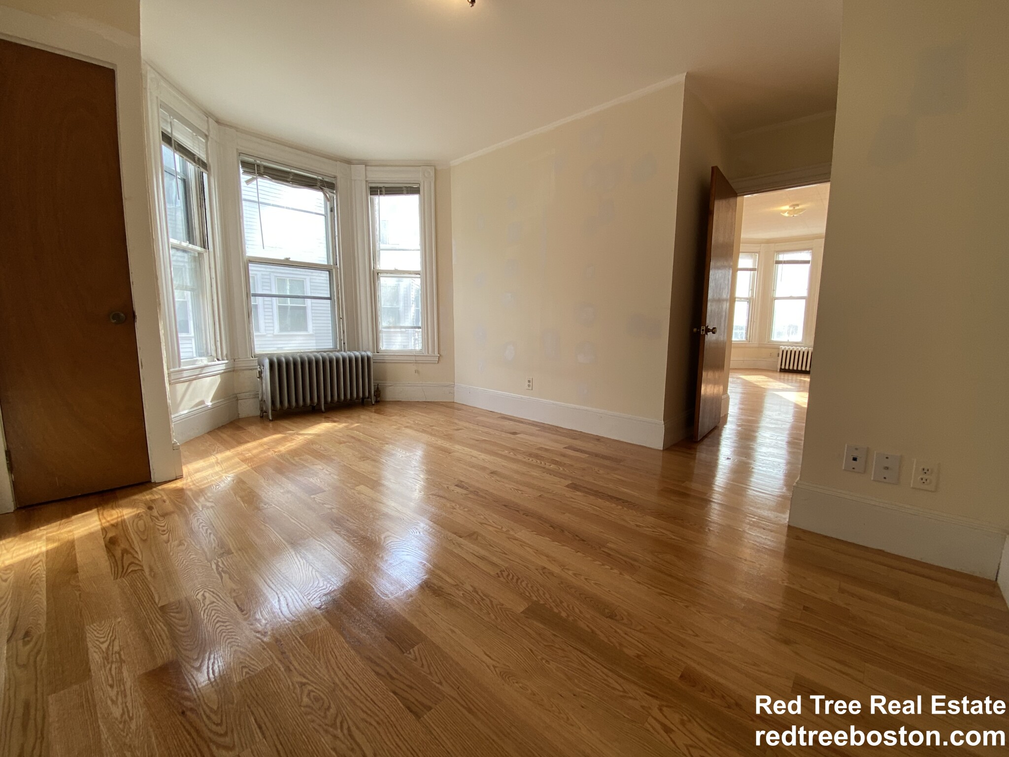 381 Harvard St, Mid Cambridge