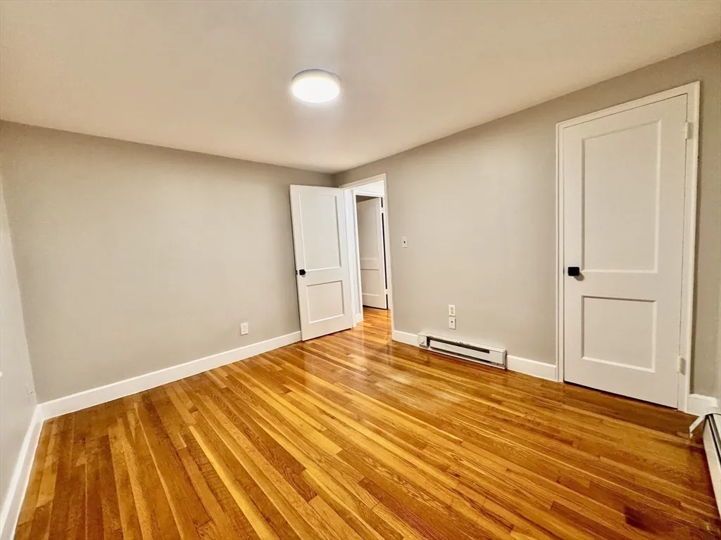 84 Reed St, West Side