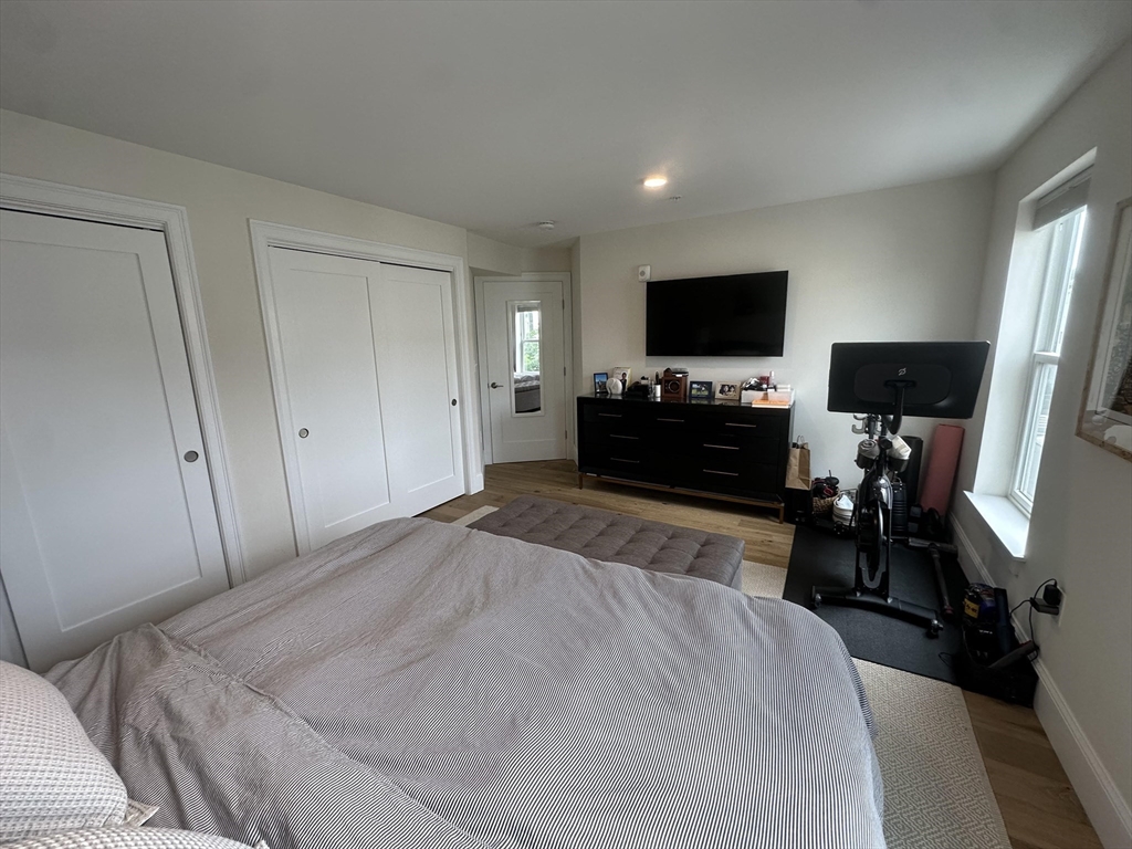 29 Ward St, South Boston