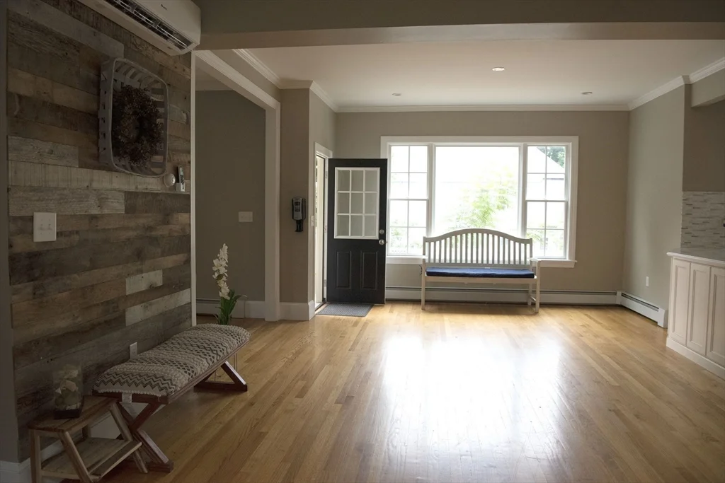 134 Methuen St, Lowell