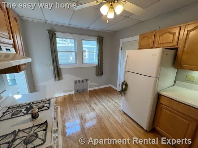 76 Powderhouse Blvd, Davis Square