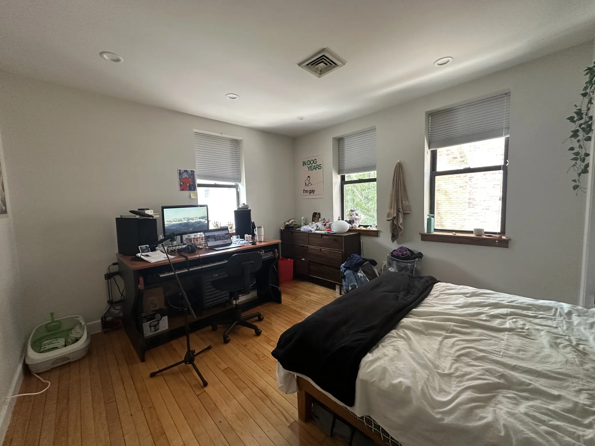 100 Riverway, Longwood