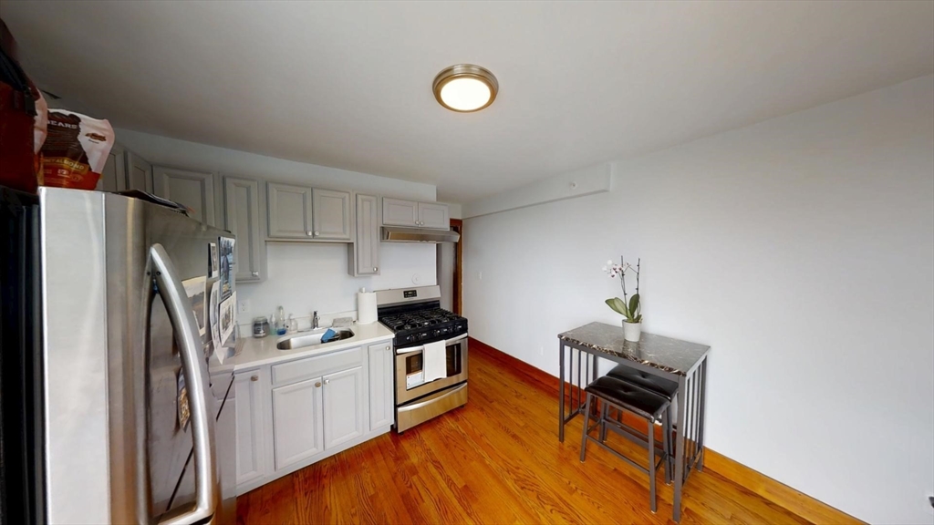 200 Harris St, Revere