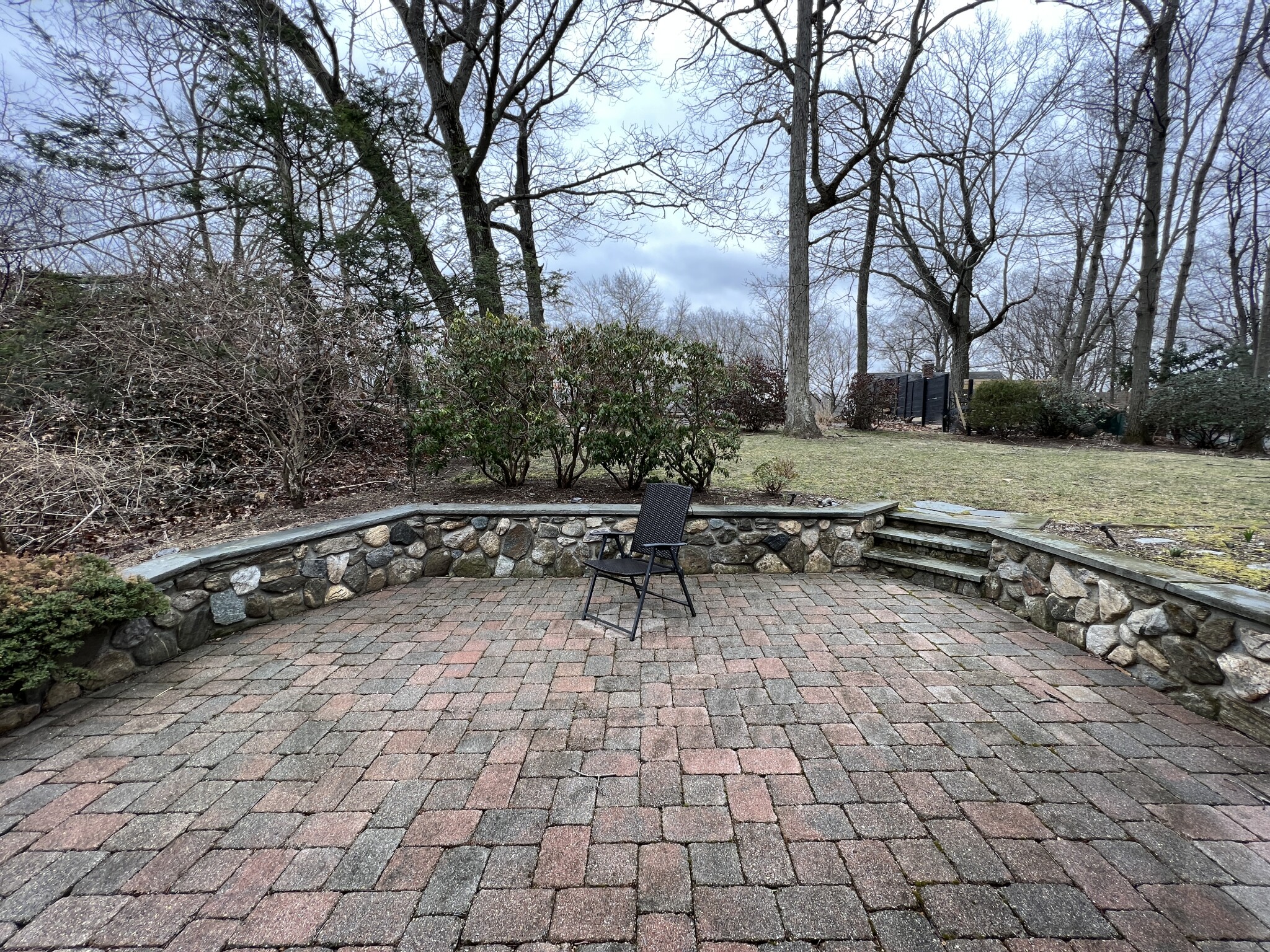 33 Clearwater Rd, Chestnut Hill