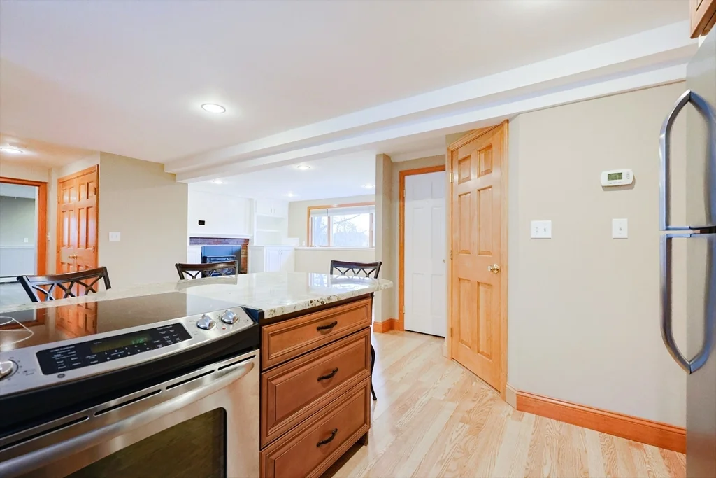 68 Greene St, Hopedale