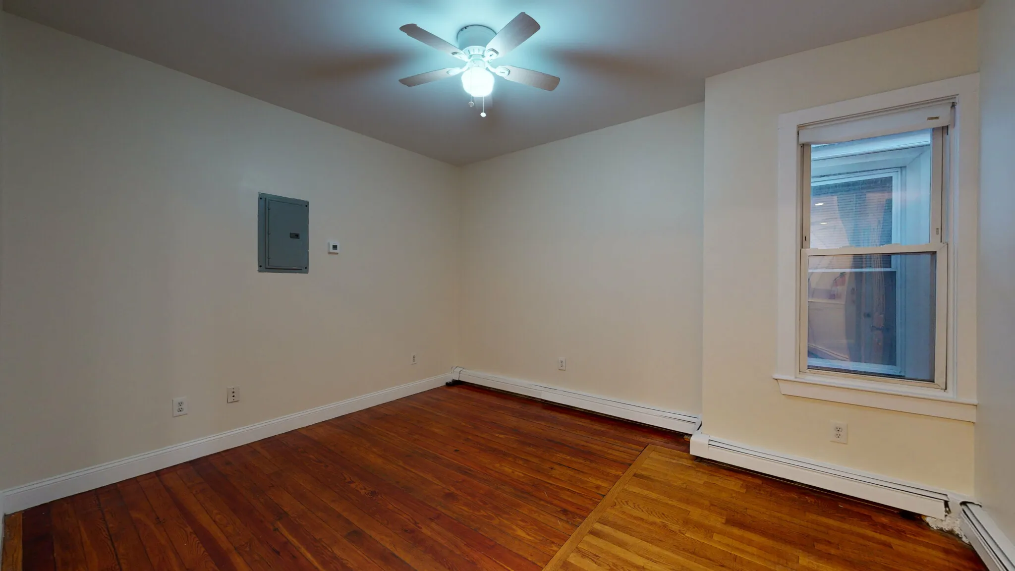 15 Linden St, Allston