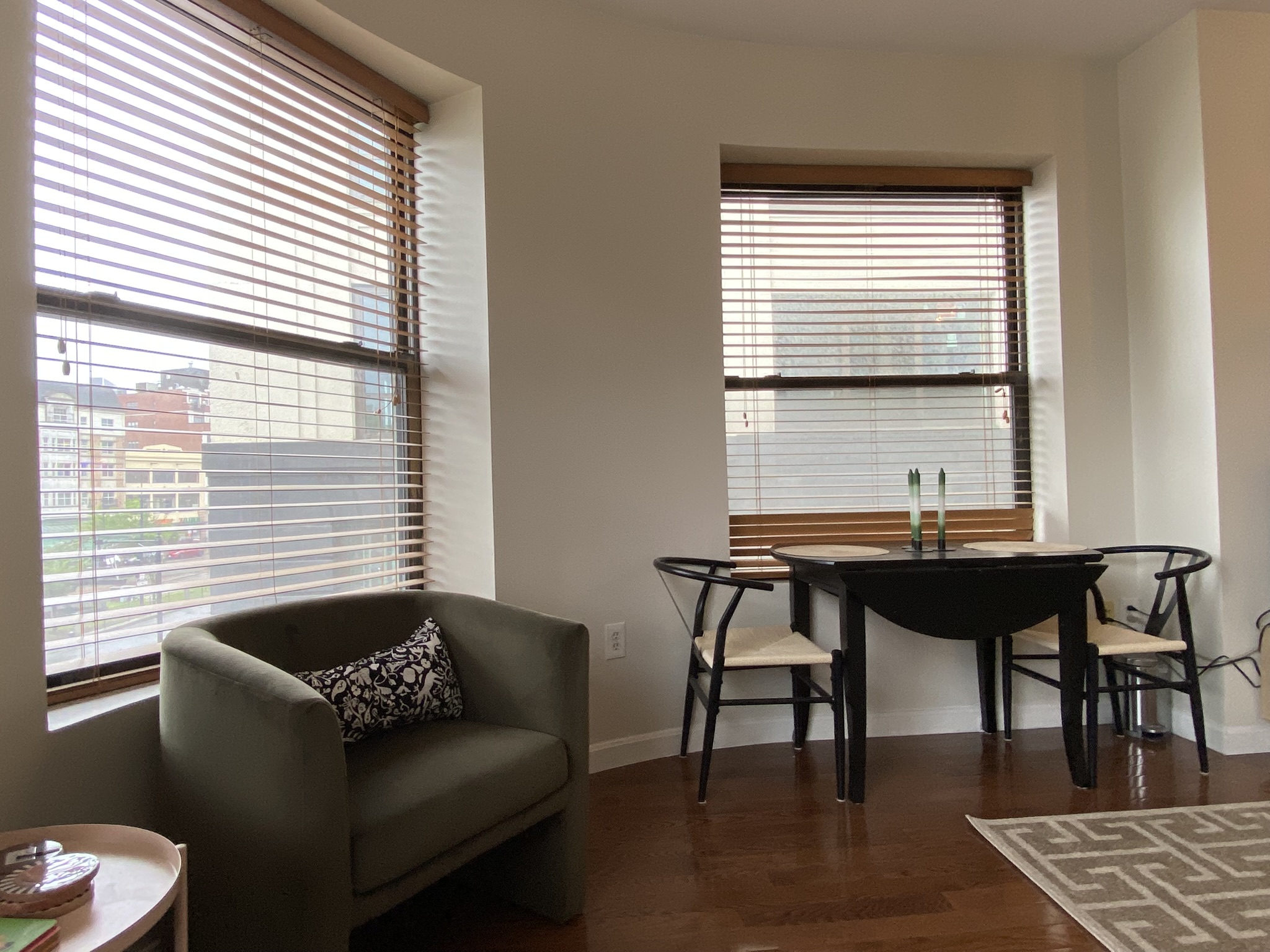 636 Beacon St, Fenway