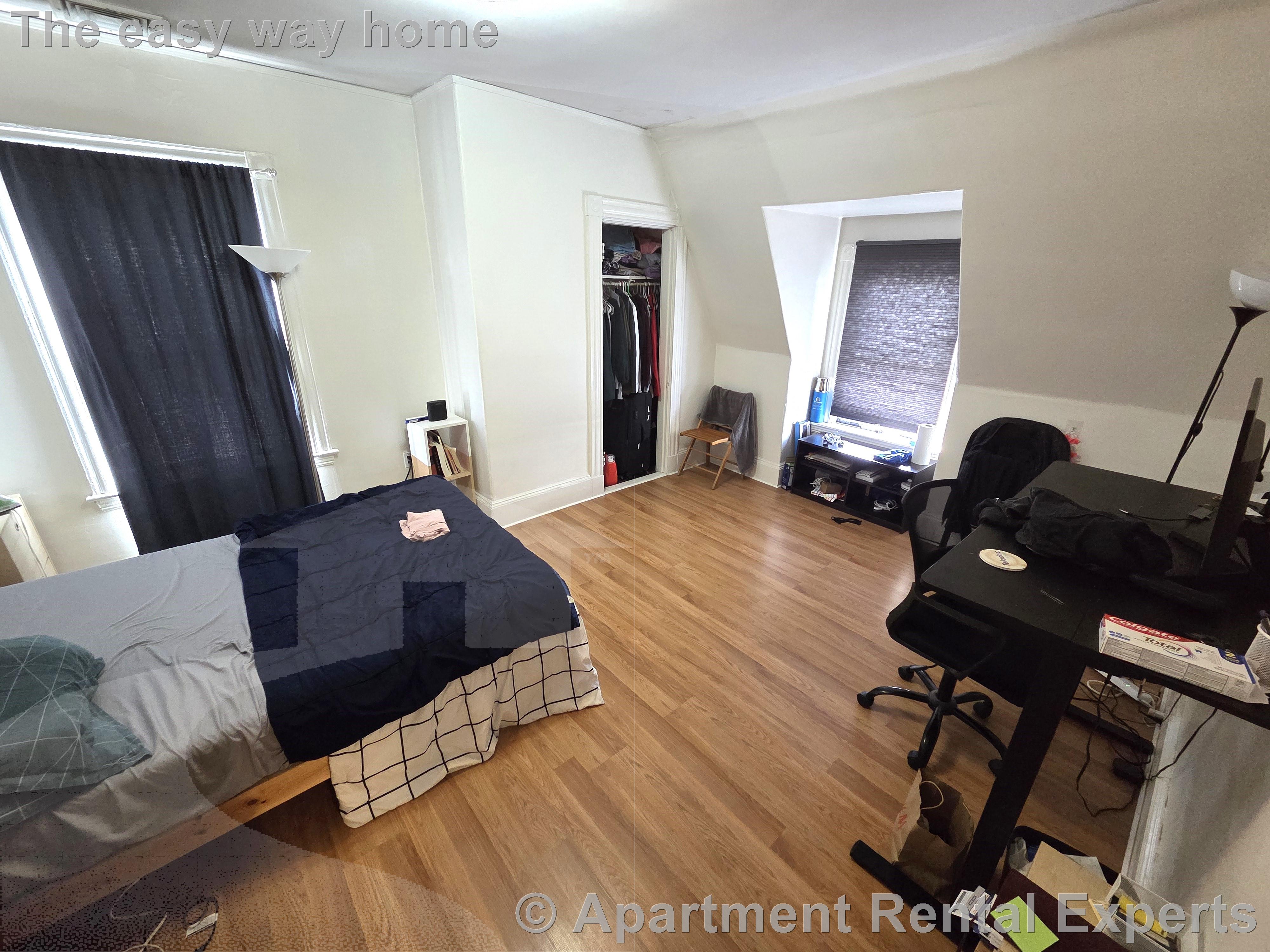 11 St Paul St, Central Square