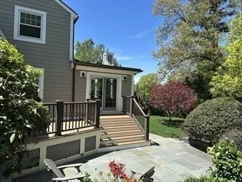 45 Wellesley Rd, Belmont