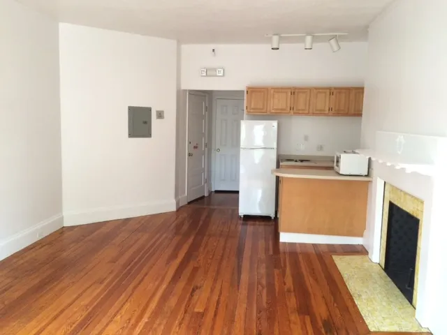 1077 Beacon St, Longwood