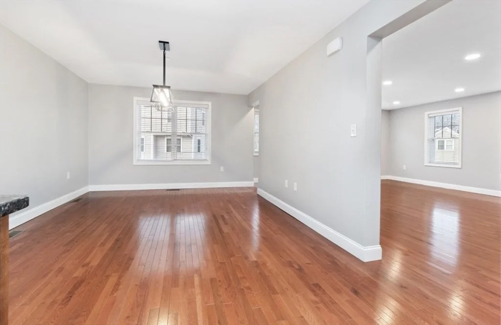 38 Webster Sr, Needham