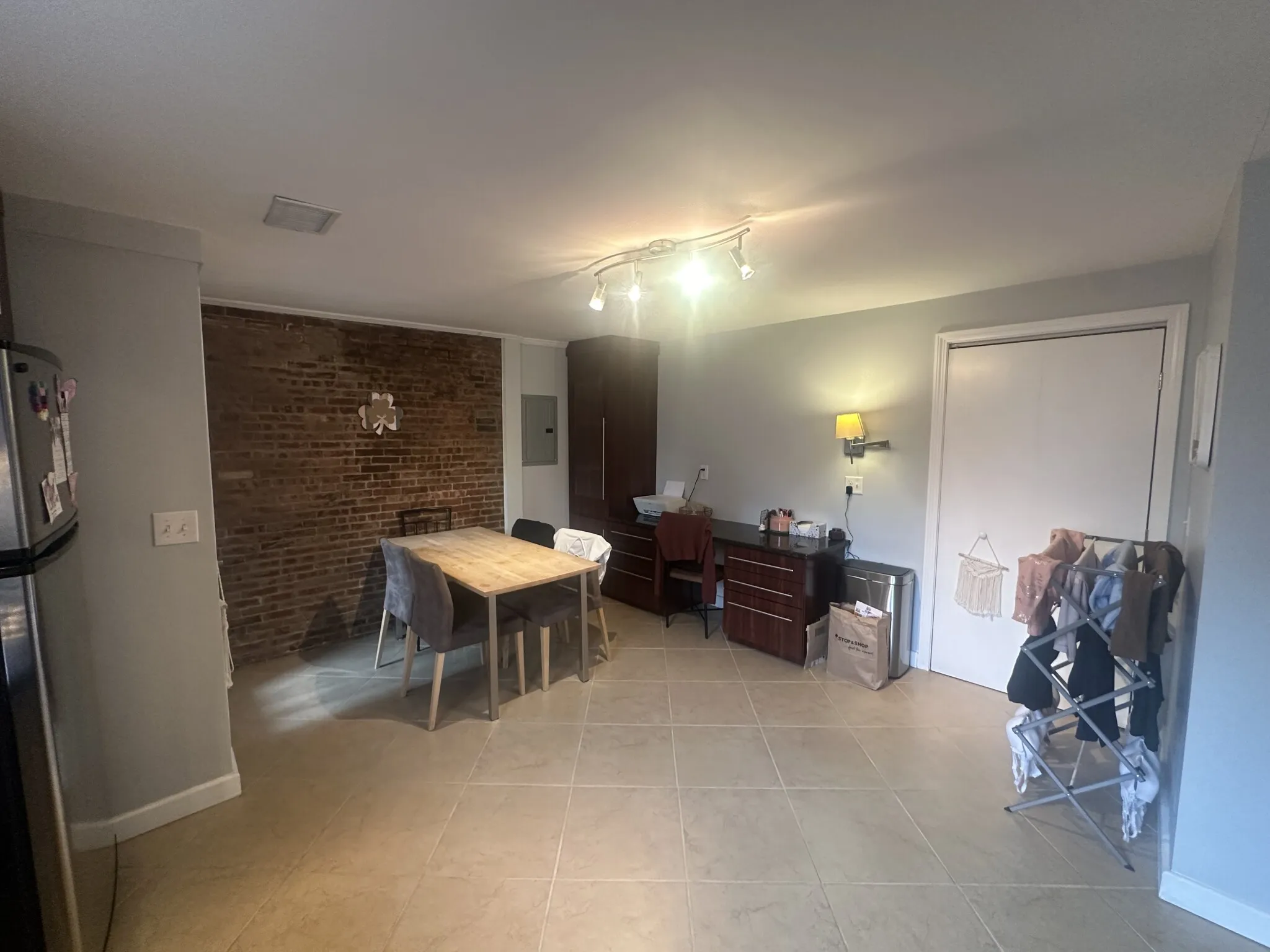 202 Third St, East Cambridge