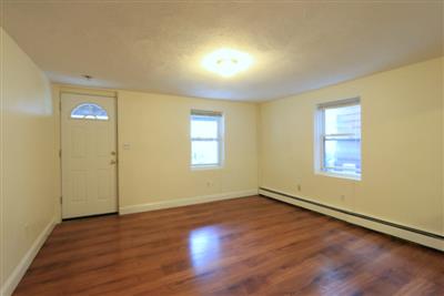 128 Pine St, The Port