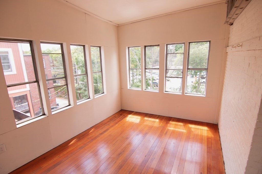 1897 Beacon St, Brookline