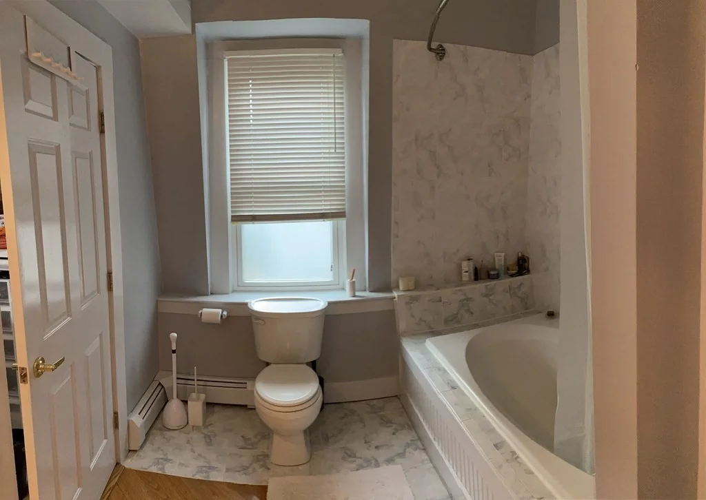 247 Washington St, The Port