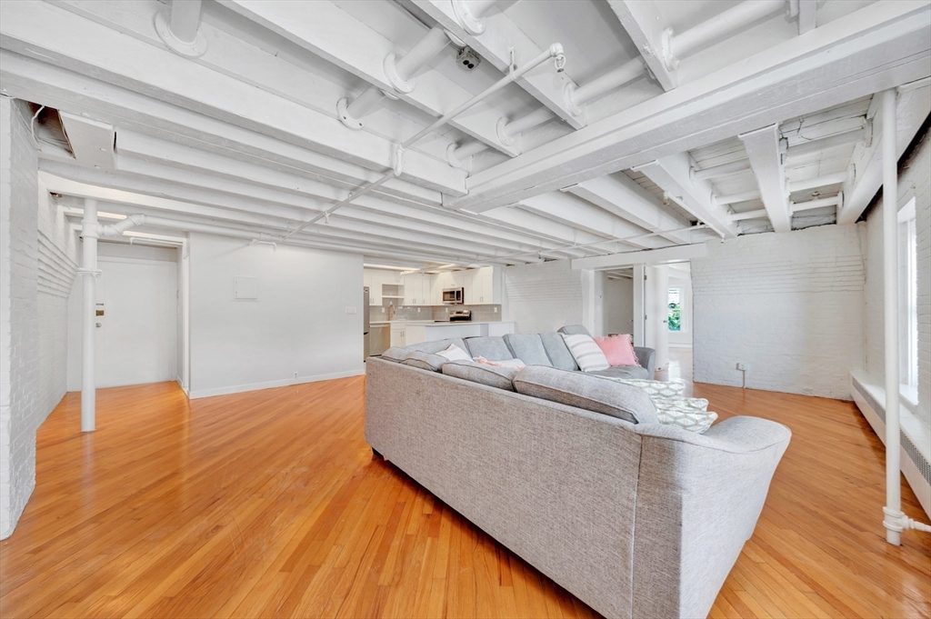 33 Commercial Wharf, Waterfront