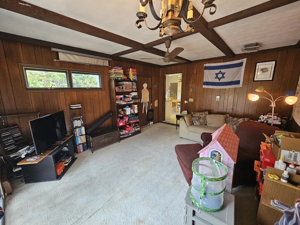 56 Great Meadow Rd, Newton