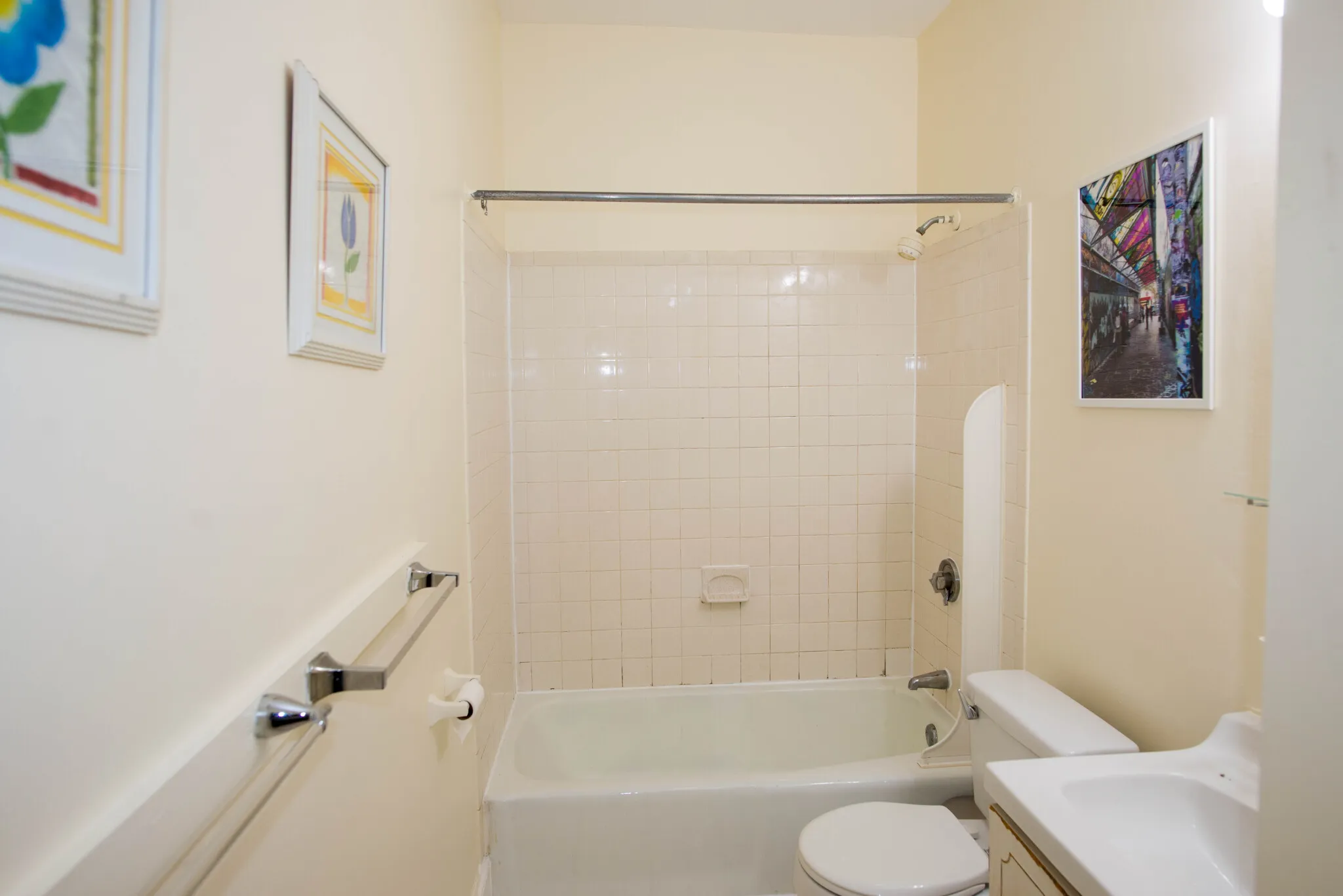 97 Calumet St, Mission Hill