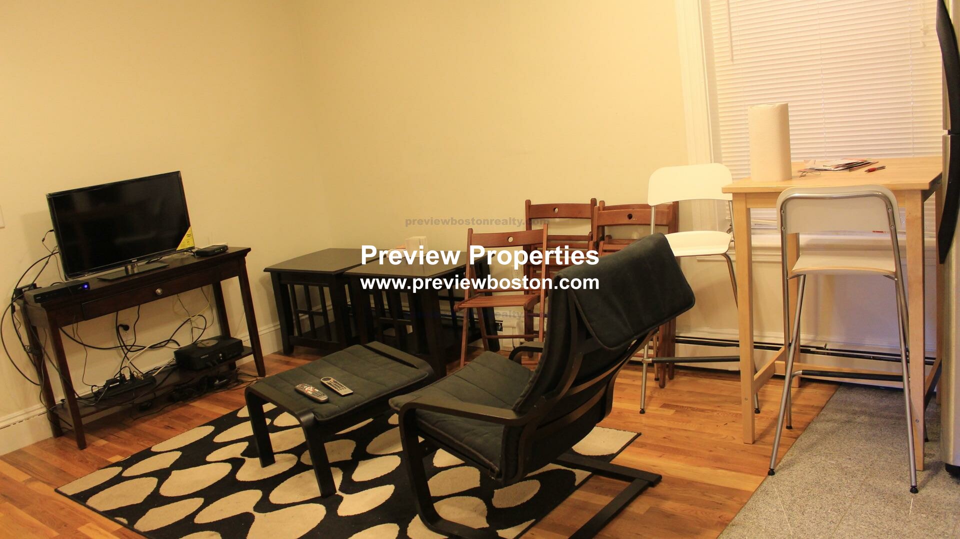 127 Cedar St, Roxbury