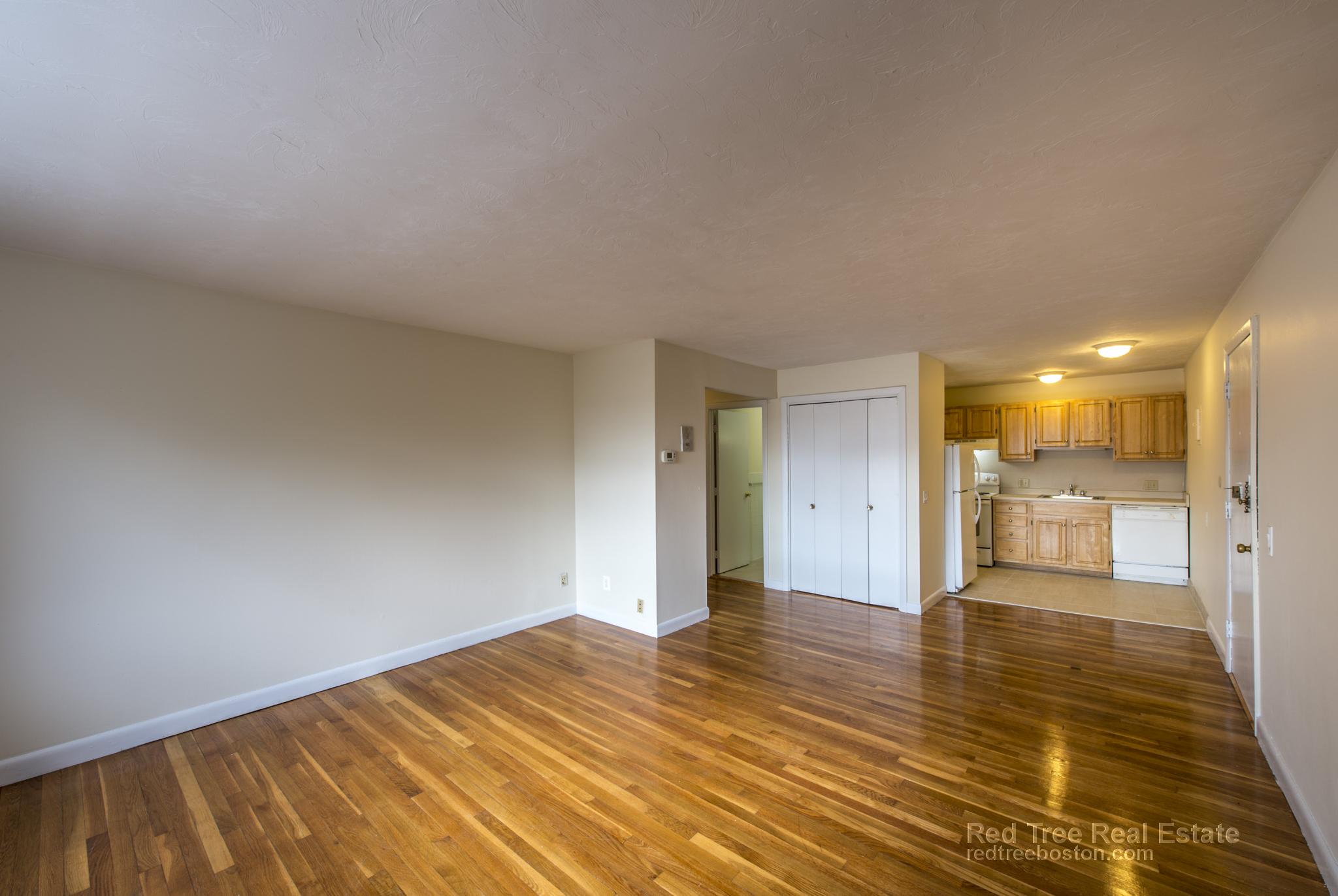 88 Gardner St, Allston