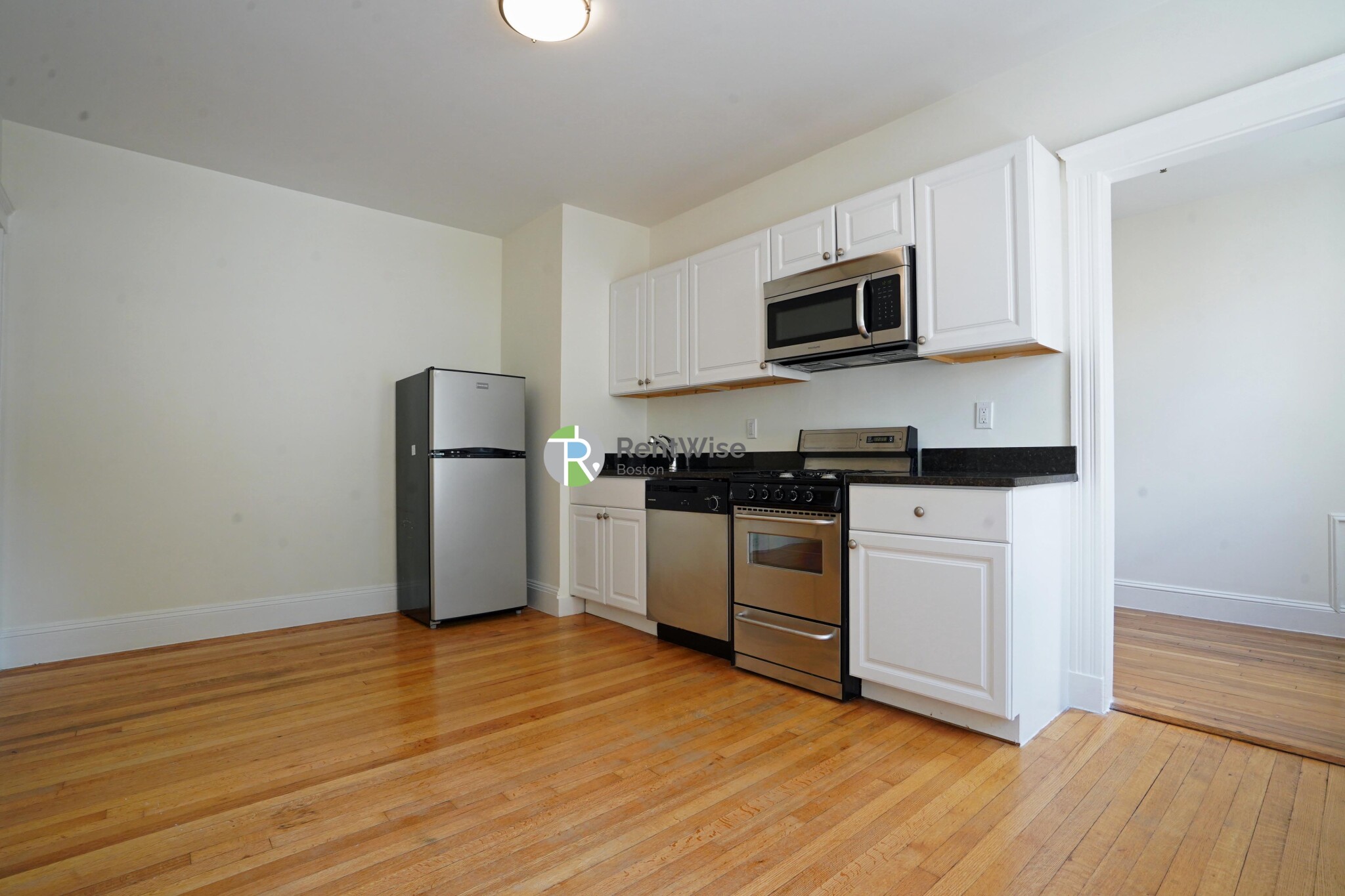 1850 Commonwealth Ave, Brighton