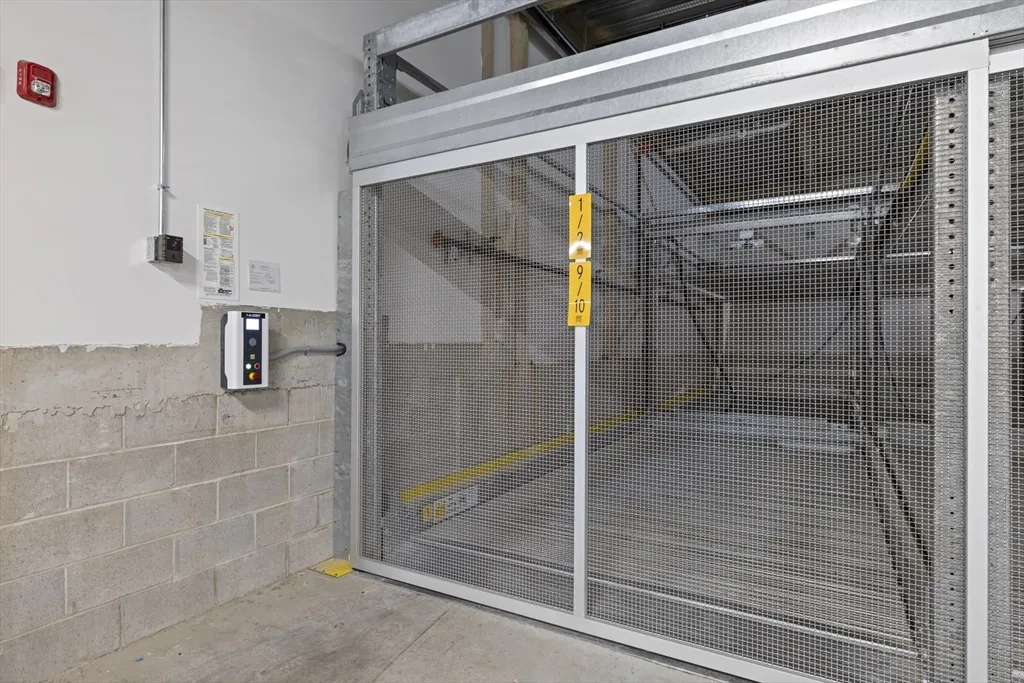 267 Old Colony Ave, South Boston