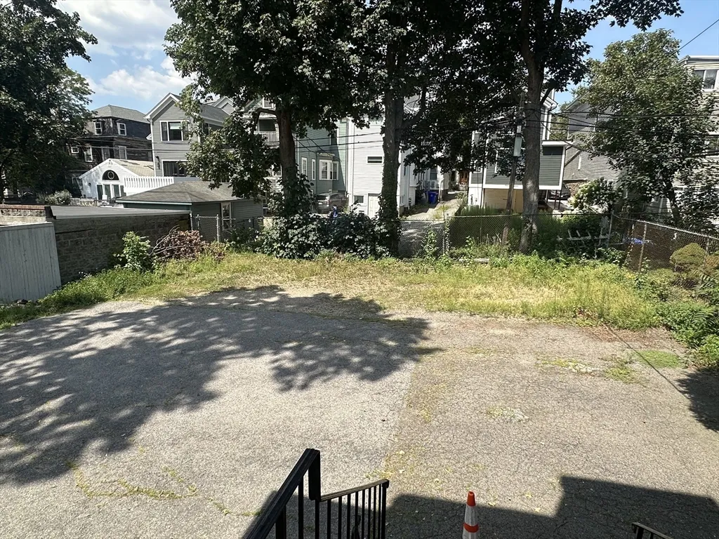 744 East 4th St, South Boston