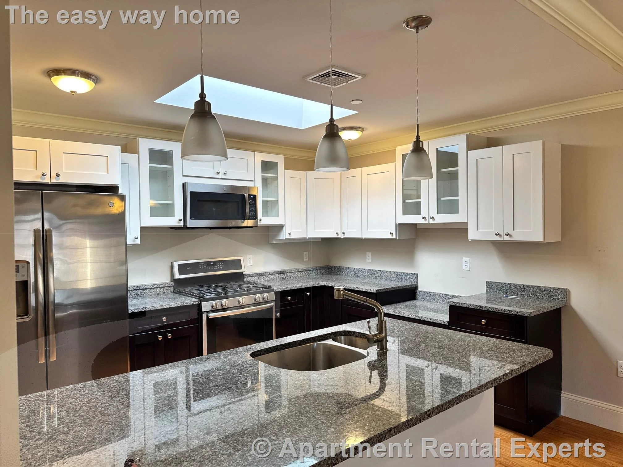 286 Main St, Woburn