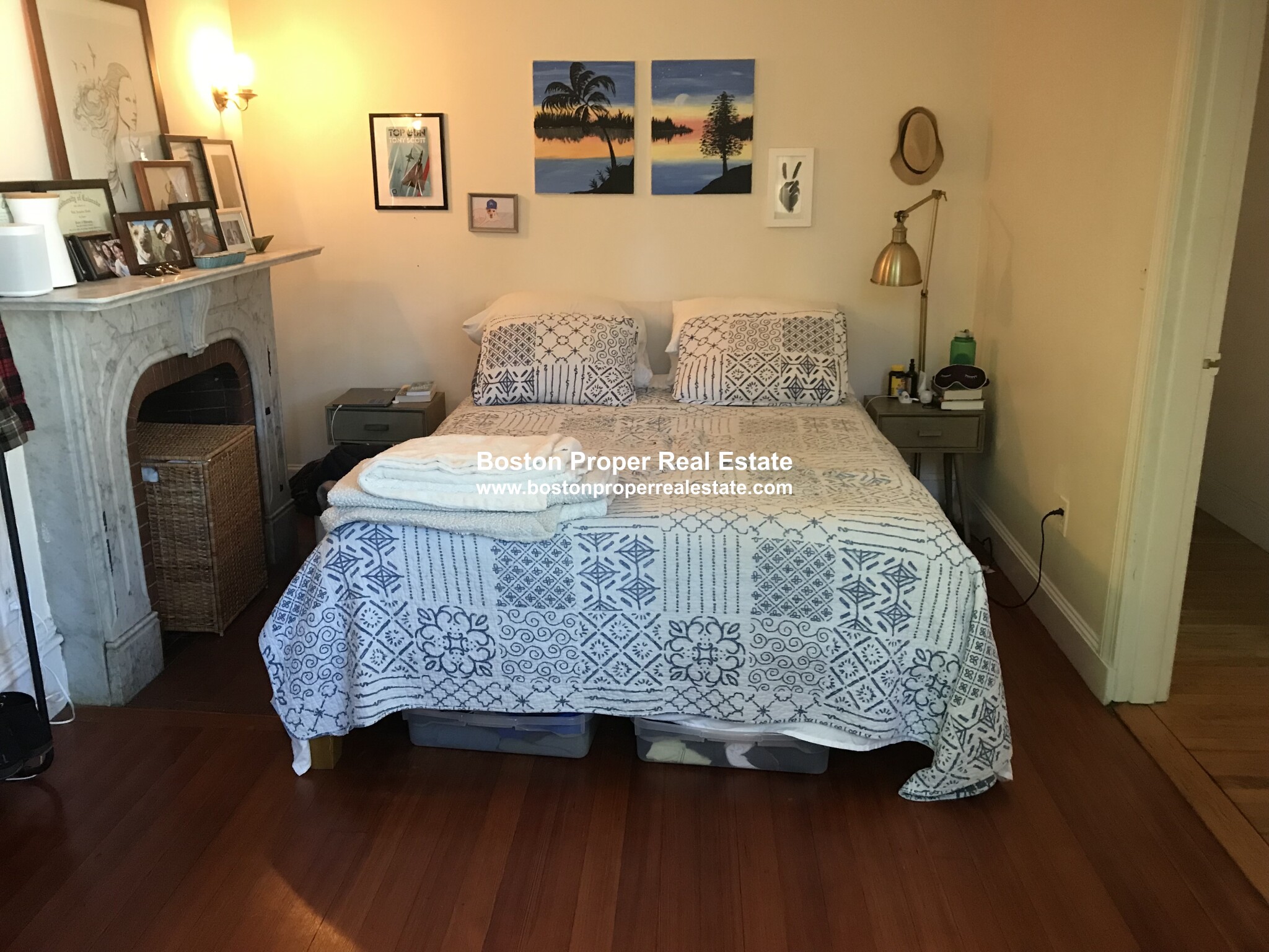 16 Hereford St, Back Bay