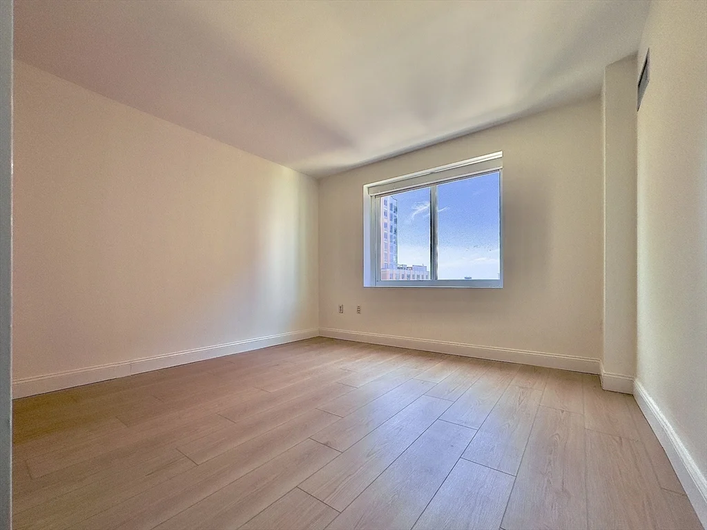 8-12 Museum Way, East Cambridge