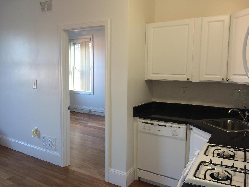 64 Hemenway St, Fenway