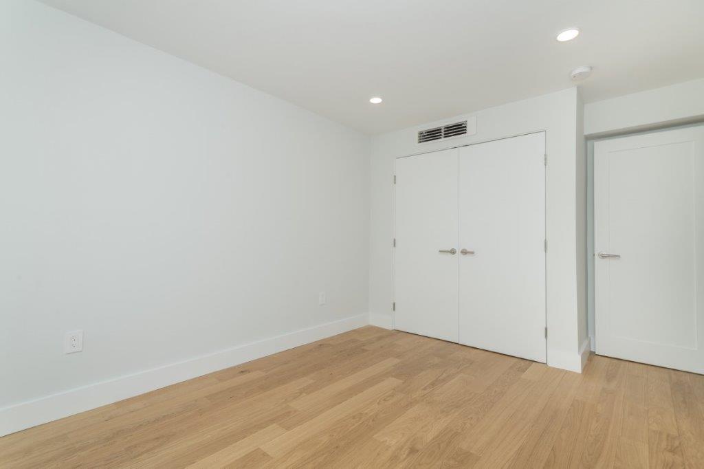 334 Harvard St, Mid-Cambridge