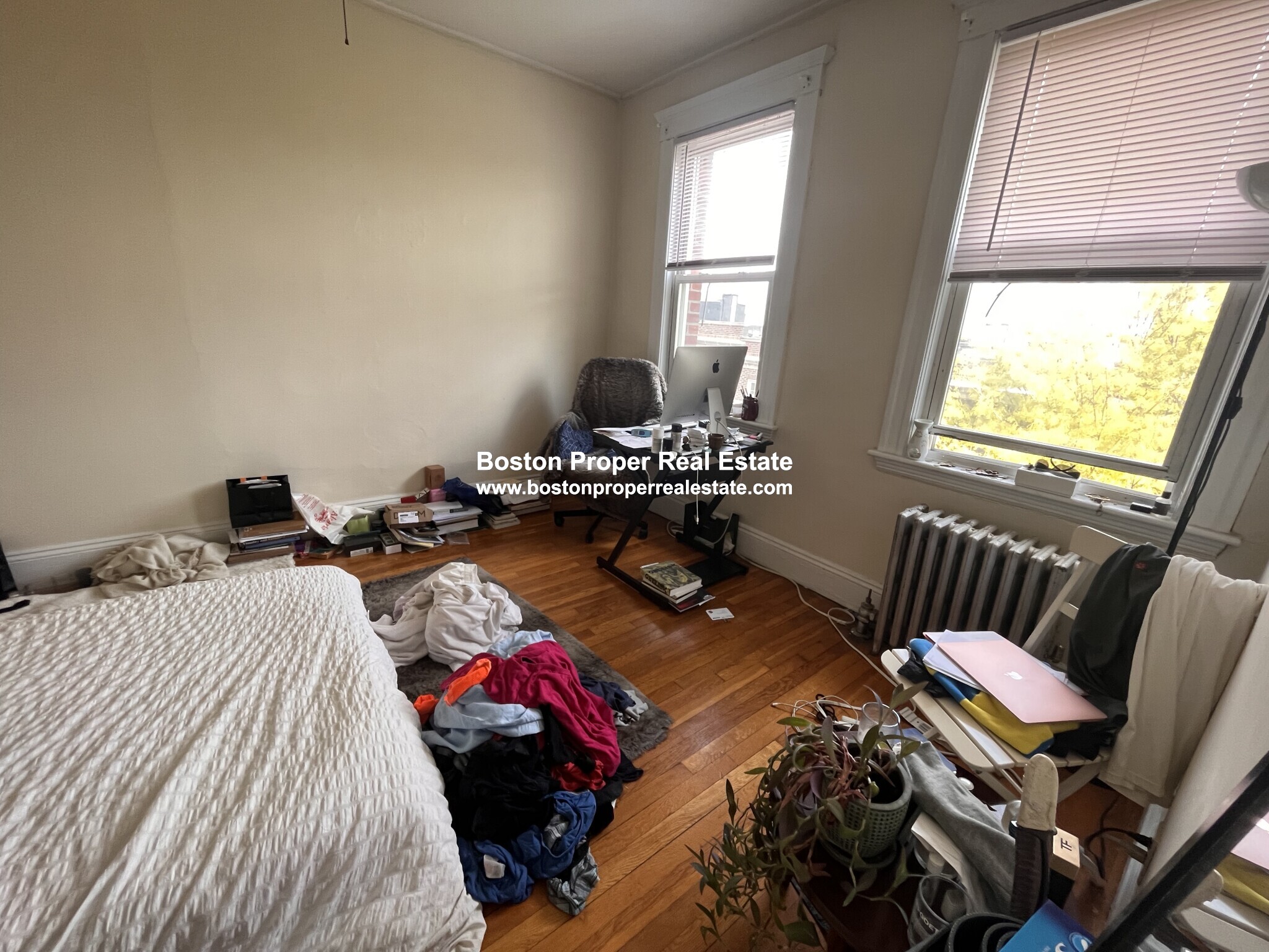 19 Melvin Ave, Brighton