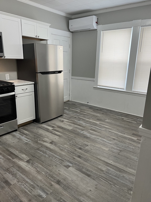 128 Dartmouth, South