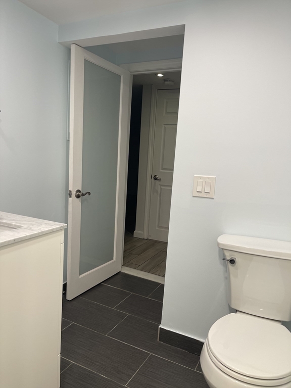 92 Green St, Charlestown