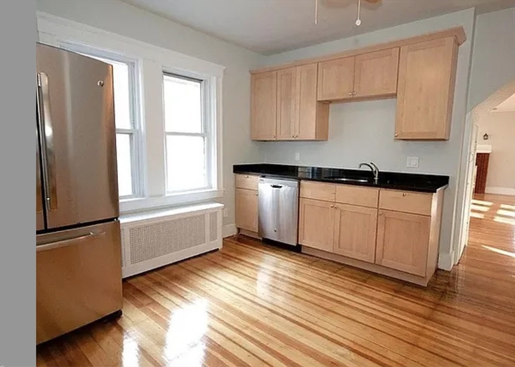 25 Mendum St, Jamaica Plain