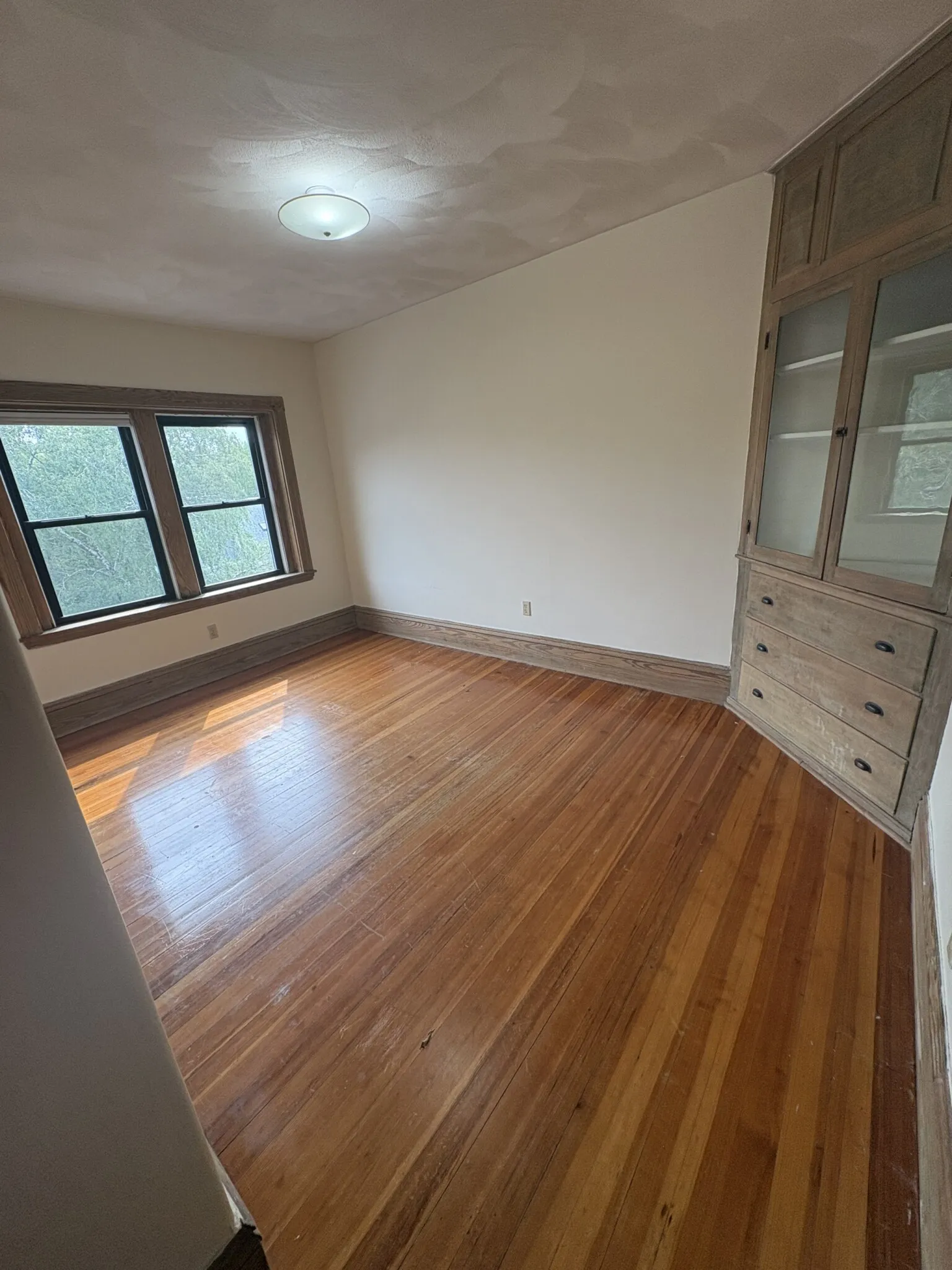 2021 Massachusetts Ave, North Cambridge