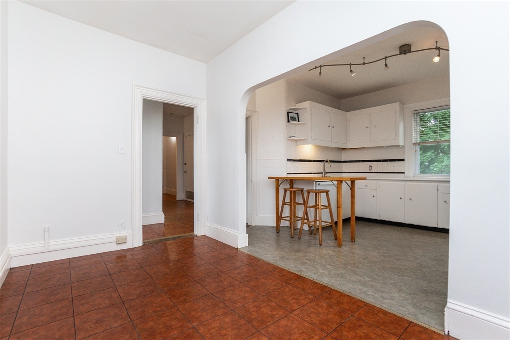 101 Central Ave, Newtonville