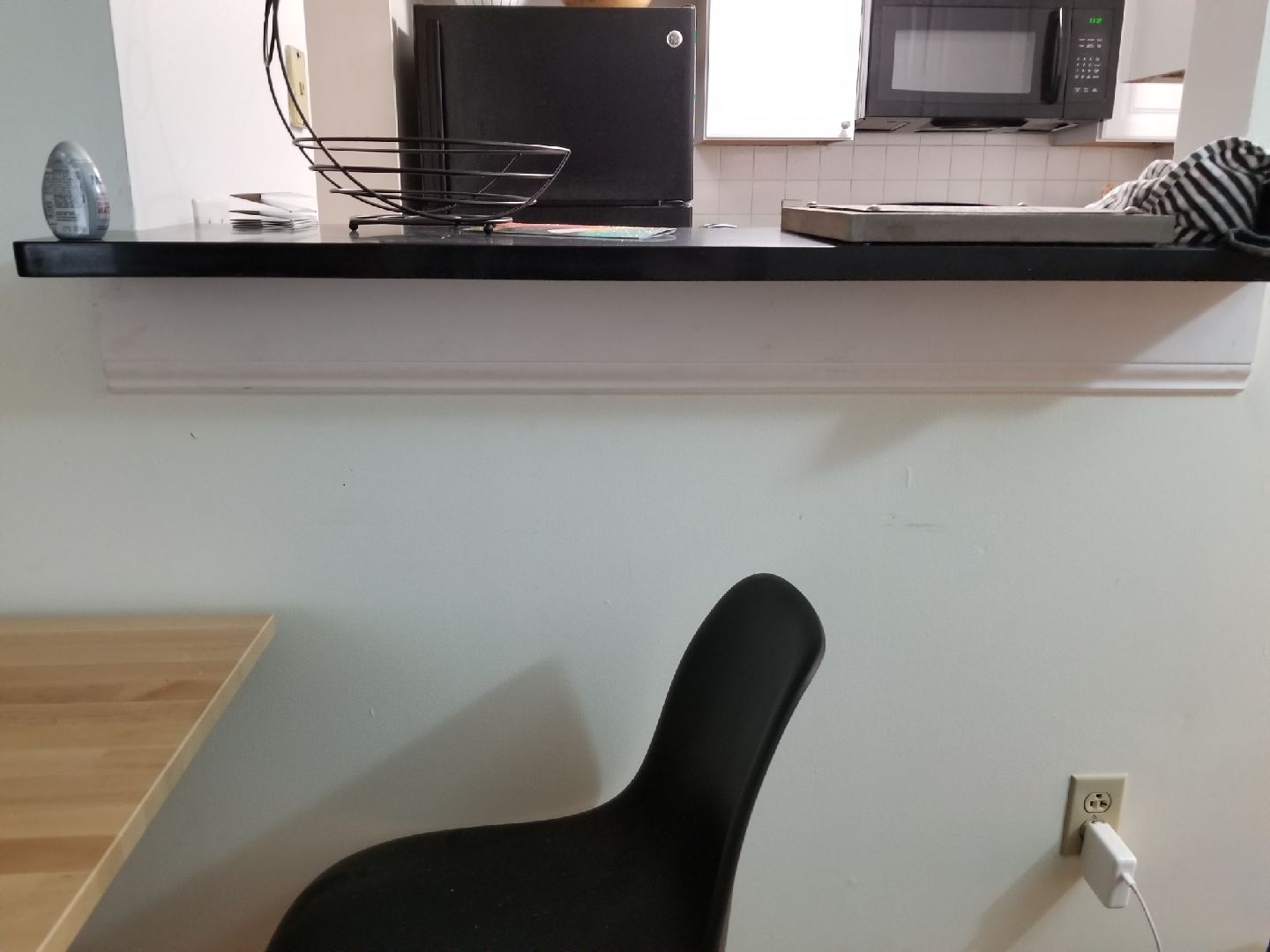 1933 Commonwealth Ave, Brighton