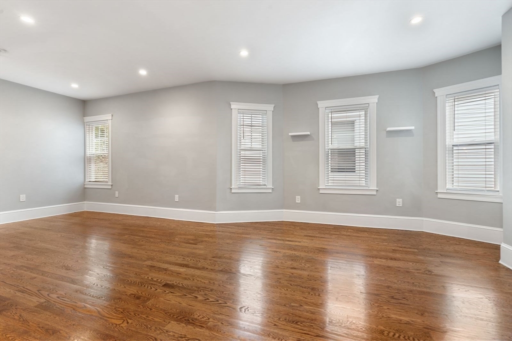 275 Minot St, Dorchester