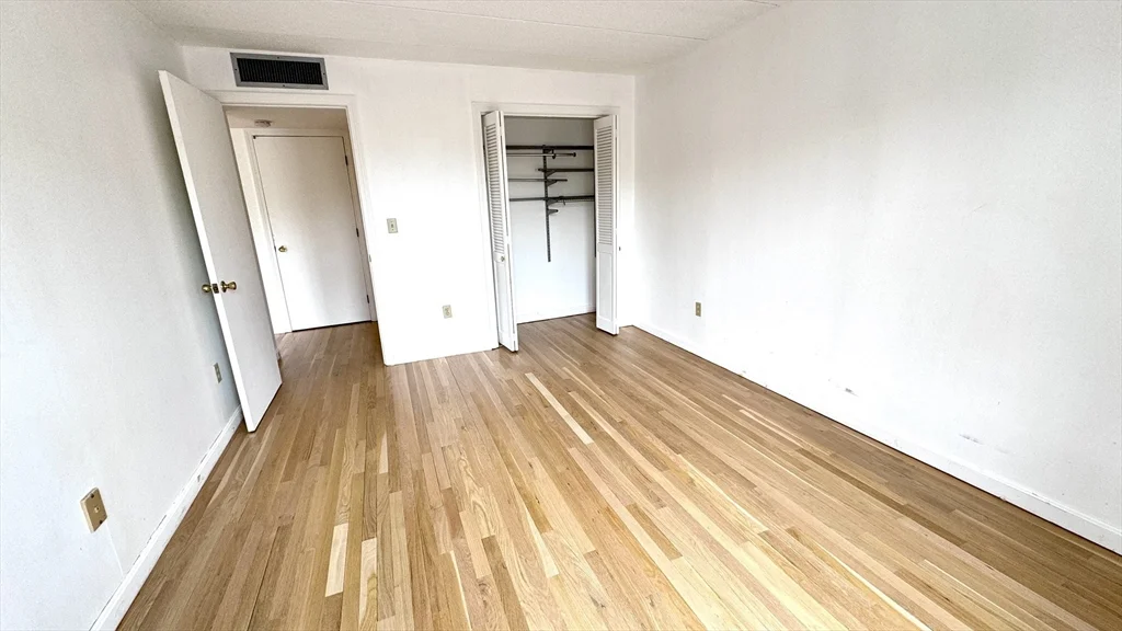 85 Brainerd Rd, Allston