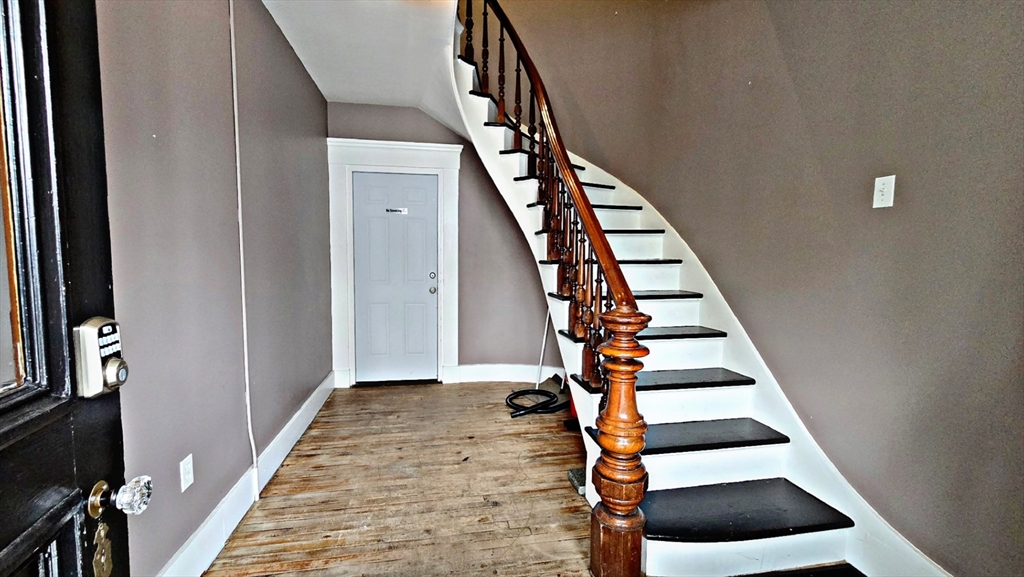 125 Hillman St, New Bedford