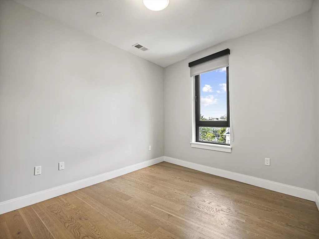 9 Central St, Spring Hill