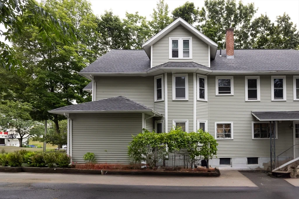 51 South Lenox St, Worcester