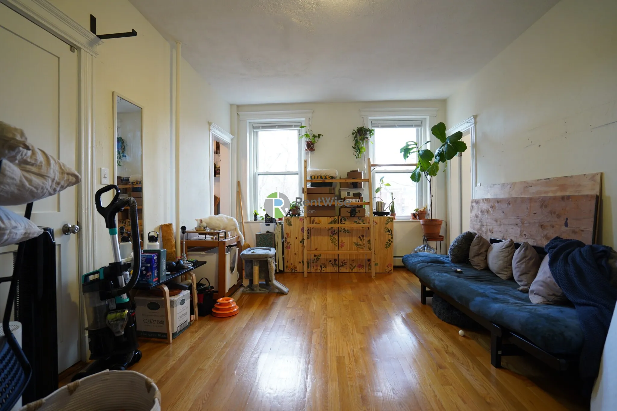 74 Brainerd Rd, Allston