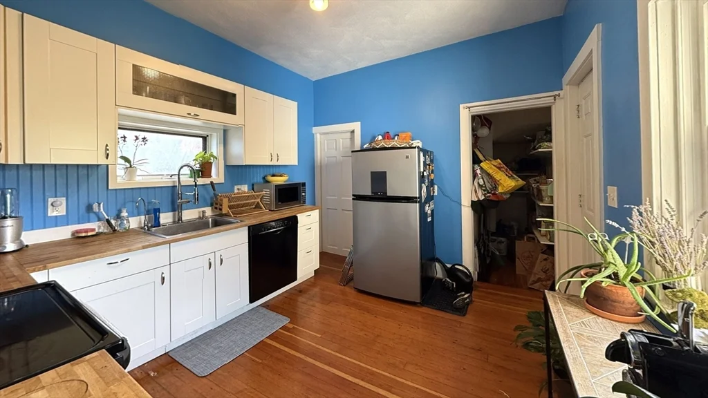 55 Glenwood, Winter Hill