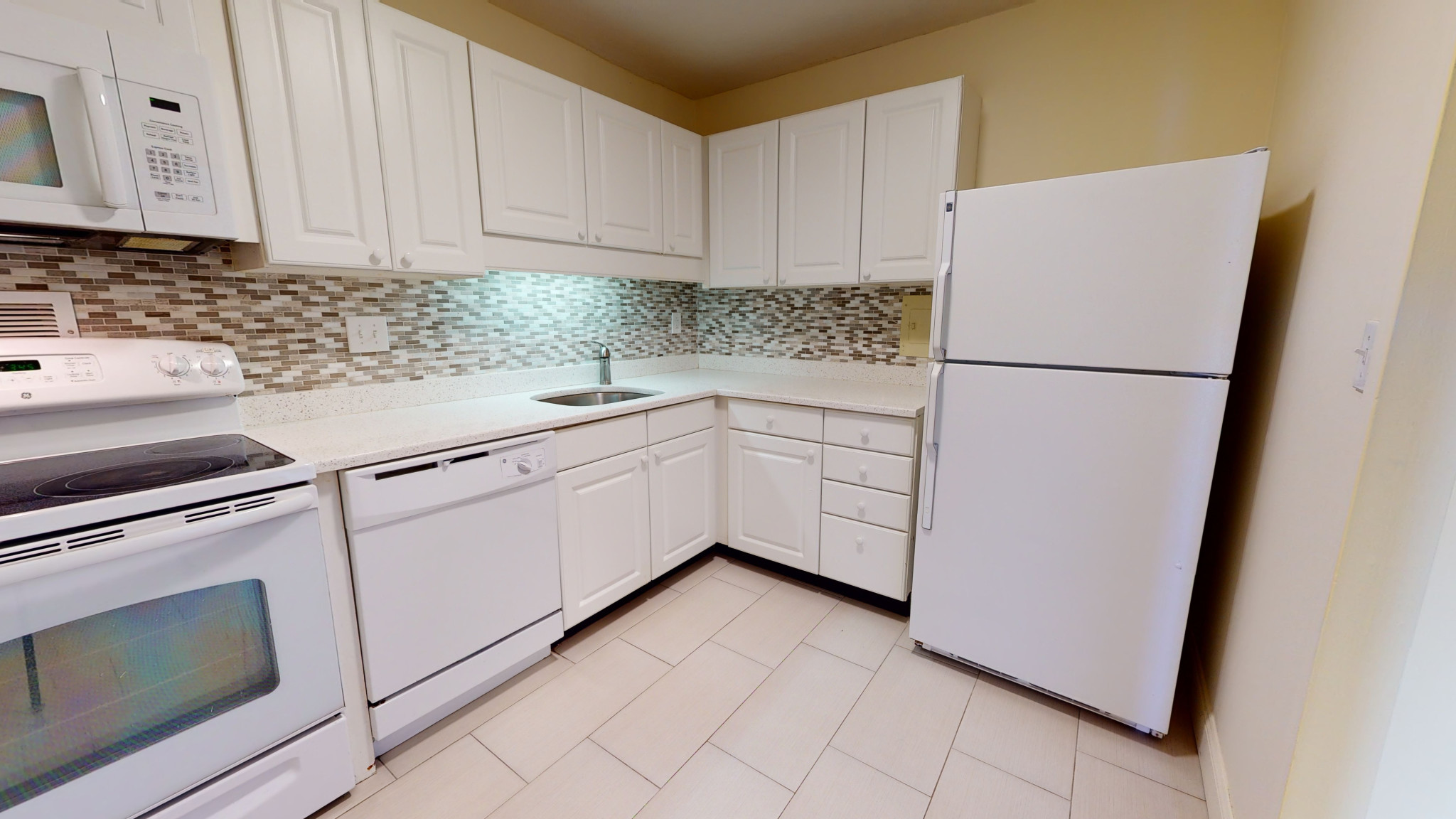 101 Monmouth St, Longwood